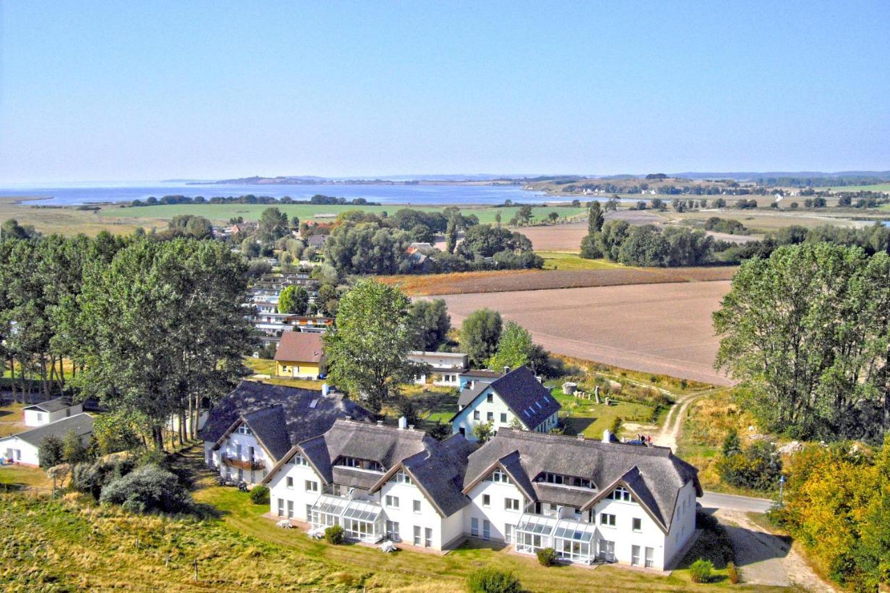 Strandnah Mit Balkon, Gratis Nutzung Vom Ahoi Erlebnisbad Und Sauna In Sellin - Strandhaus Moenchgut Fewo13 Lobbe Bagian luar foto